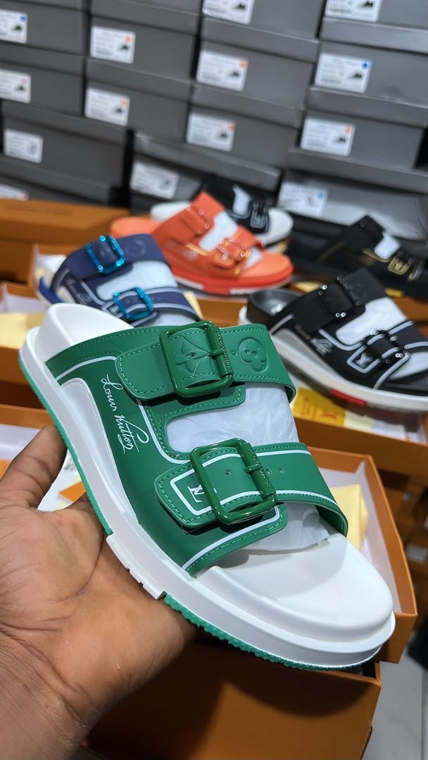 Buckle Strap Slides — Green
